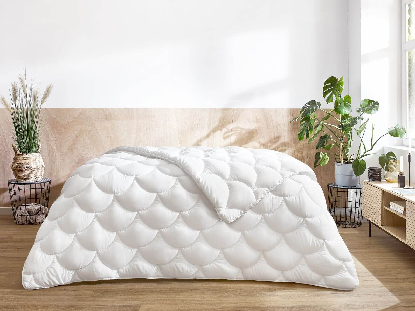 Couette microfibre 200x220 très aéréé et resistante | BOBOCHIC